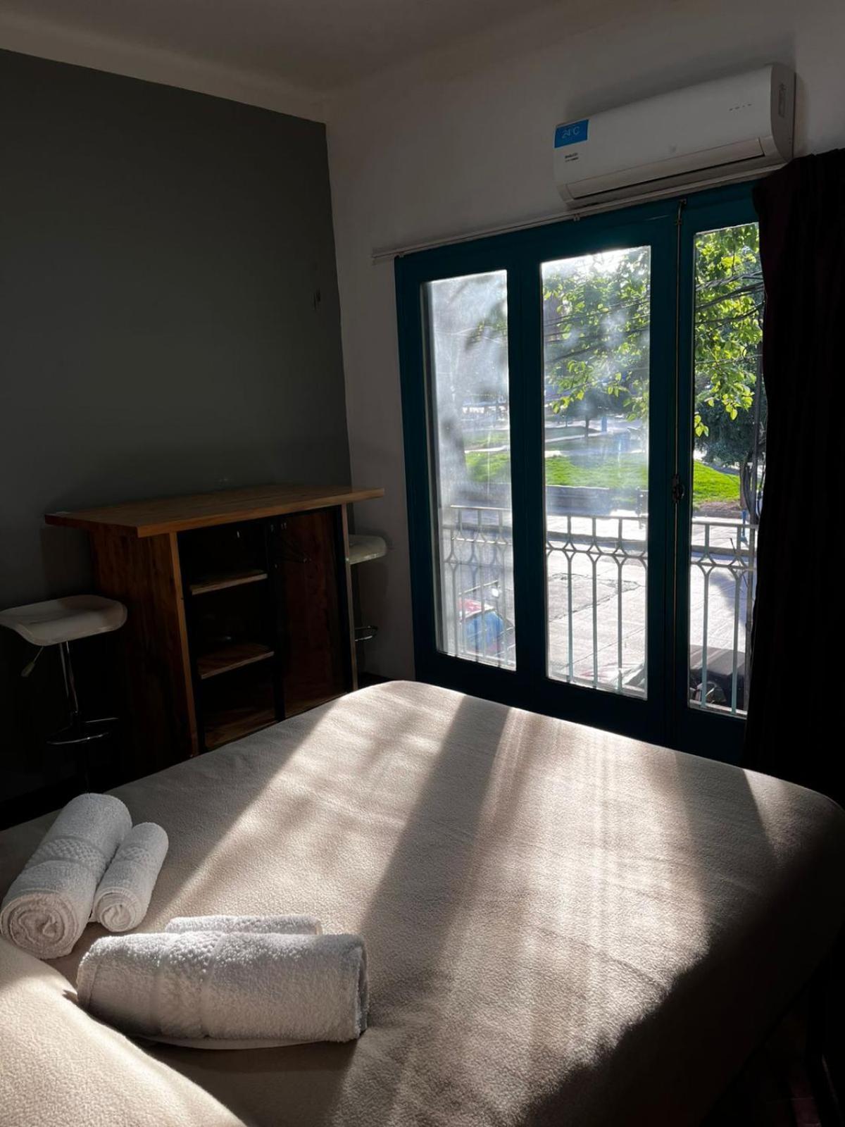 Sin Fin Hostel Mendoza Exteriör bild