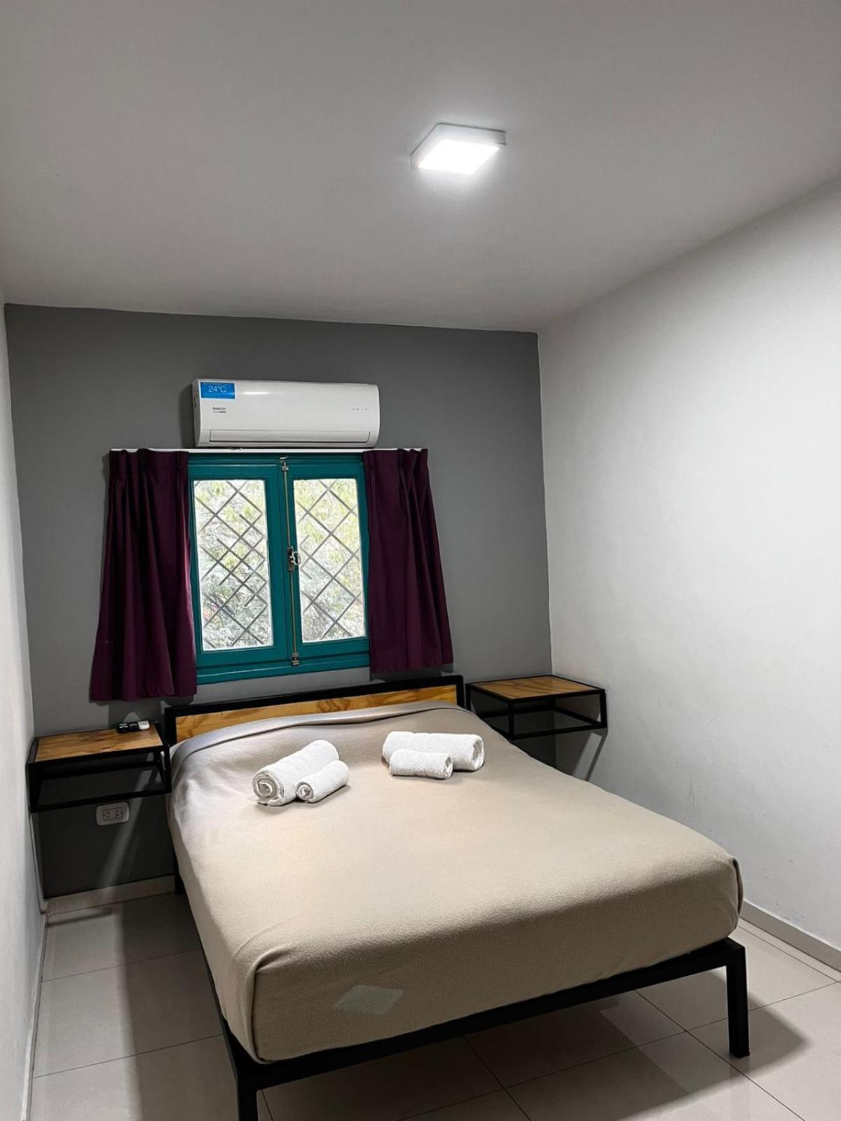 Sin Fin Hostel Mendoza Exteriör bild
